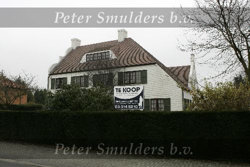 Hoogstraten 6 december 2005
Huis Loretta Schrijver te koop
