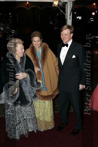 Den Haag 17 november 2005
Regeringsdiner met Prinses Maxima en Prins Willem Alexander en Koningin Beatrix