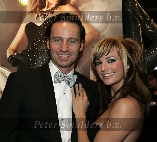 Amsterdam 8 december 2005
VIP avond miljonairs fair in Rai.
Nadja Close II you en Michael Lingg