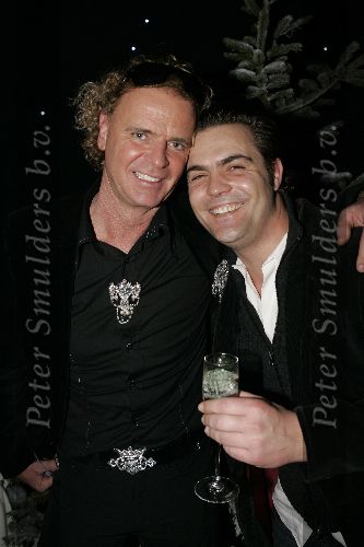 de Kwakel 23 december 2005
Kerstborrel Gerard Joling.
Wino Ontzigt en Mike Starink