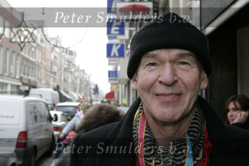 Amsterdam 9 december 2005
Presentatie serie van Speijk bij Talpa.
Peter Faber met muts