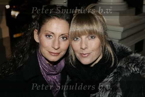 Amsterdam 19 december 2005
Kerst borrel Princess in amstel hotel.
Pia Douwes en Joke de Kruijf