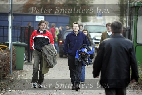 Amersfoort 10 december 2005
Prins Constantijn Prins Pieter Christiaan op weg naar het voetballen met gehandicapten.
