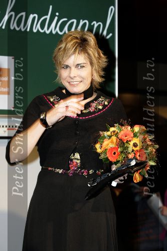 Utrecht 2 december 2005
Prinses Laurentien opent beurs voor kinderen met een handicap.
Prinses laurentien zwanger van derde kind.