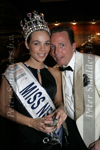 Amsterdam 8 december 2005
VIP avond miljonairs fair in Rai. 
Rob geus met miss nederland