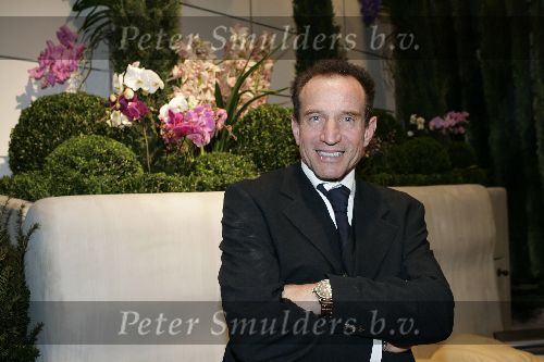 Amsterdam 8 december 2005
VIP avond miljonairs fair in Rai. 
Rob Verlinden