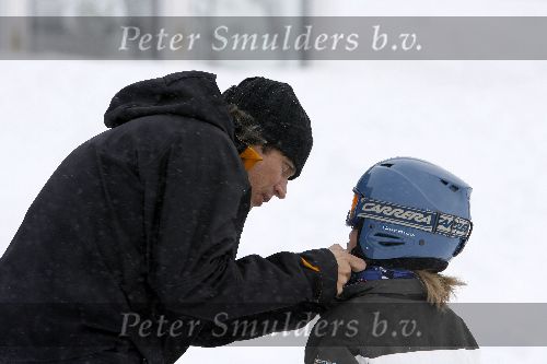 Oberlech 28 december 2005
Linda de Mol op skivakantie met Sander Vahle en Julian en Noah.