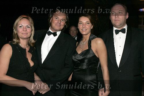 Amsterdam 8 december 2005
VIP avond miljonairs fair in Rai.
Steven Beek en Twan Kwakman met partners
