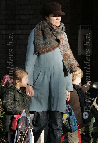 Amsterdam 30 november 2005
Susan Visser uit Gooische vrouwen met petje en kinderen