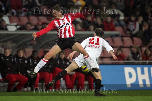 Eindhoven, 20 December 2005 Wedstrijd Bekerkompetitie tussen PSV-FC Twente
Theo Lucius
© Foto Bart Bel