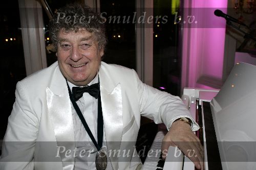 Amsterdam 19 december 2005
Kerst borrel Princess in amstel hotel.
Tony Eyk