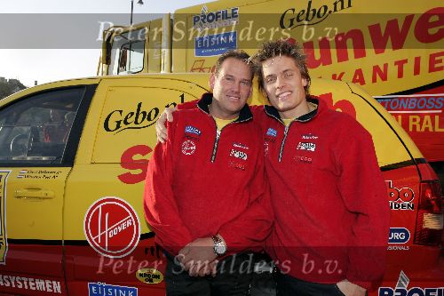 Amsterdam 8 december 2005
Winston Post bij presentatie van Dakar rally team. met evert Dollevoet