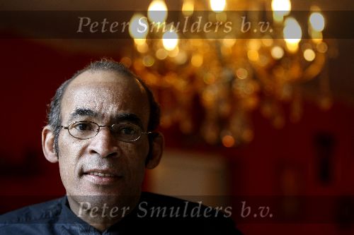 Amsterdam 25 januari 2006
Bobby Farrell in zijn huis in Amsterdam zuid oost.