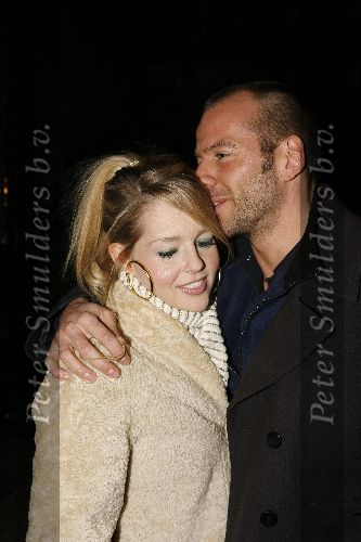 Hilversum 28 januari 2006
Chantal Janzen en Roel Kyvelos na opnames Idols.