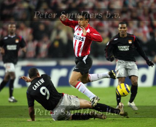 Eindhoven, 21 Februari 2006 Eerste ronde Knock-out Champions league Seizoen 2005/2006 PSV-Olympique Lyon
Michael Reiziger