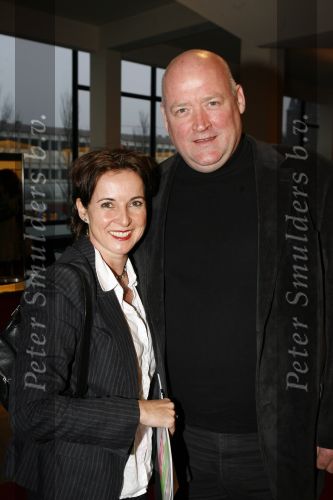 Tilburg 28 januari 2007
Premiere Doe maar in stadschouwburg Tilburg. Annemieke Ruyten met man