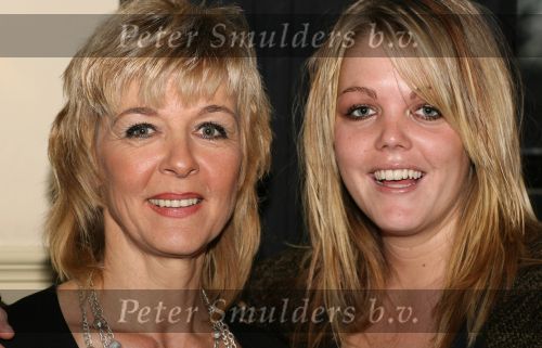Rosmalen, 1 Januari 2007
Annie Schilder met haar 24 jarige dochter Anja Steur