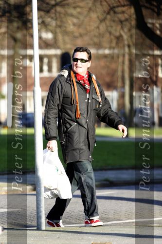 Amsterdam 25 januari 2007
Barry hay aan het wandelen met zijn 2 honden.