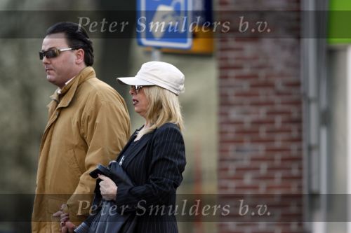 Hoorn 15 januari 2007
Bonnie st Claire met haar man Arne in Hoorn.
Bonnie draagt petje.