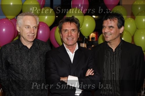 Tilburg 28 januari 2007
Premiere Doe maar met Ernst Jansz Henny Vrienten en Jan Hendriks