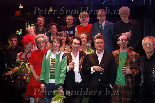 Tilburg 28 januari 2007
Premiere Doe Maar in stadsschouwburg van Tilburg. Hoofdrolspelers zijn Kim Lian v d Meij Lenette v Dongen Jan Rot en Daniel Boissevain.