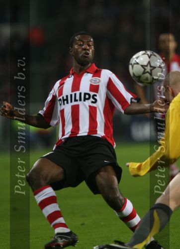 Eindhoven, 20 Februari 2007 Champions Leaguewedstrijd
PSV-FC Arsenal 1e ronde Eindstand 1-0 Seizoen 2006/2007
Edison Mendez