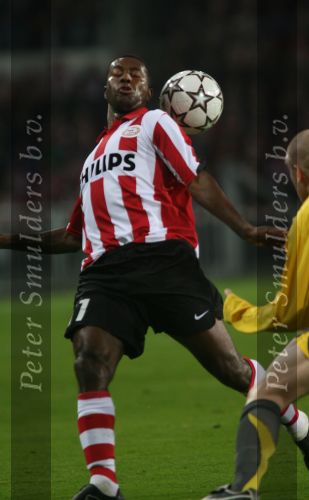 Eindhoven, 20 Februari 2007 Champions Leaguewedstrijd
PSV-FC Arsenal 1e ronde Eindstand 1-0 Seizoen 2006/2007
Edison Mendez