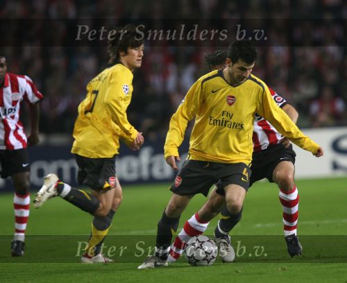 Eindhoven, 20 Februari 2007 Champions Leaguewedstrijd
PSV-FC Arsenal 1e ronde Eindstand 1-0 Seizoen 2006/2007
Francesc Fabregas met achter hem Phillip Cocu