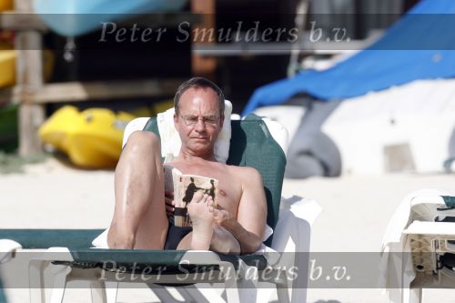 Curacao 5 januari 2007
Henk kamp met zijn vrouw op het strand van het Mariott hotel op Curacao.