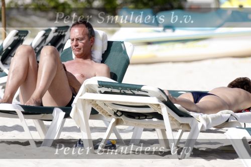 Curacao 5 januari 2007
Henk kamp met zijn vrouw op het strand van het Mariott hotel op Curacao.