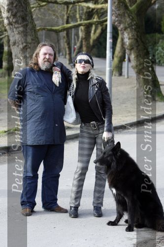 Amsterdam 31 januari 2007
Presentatie honden penning proefdiervrij bij vertigo in het vondelpark. Henk en Louise Schiffmacher
