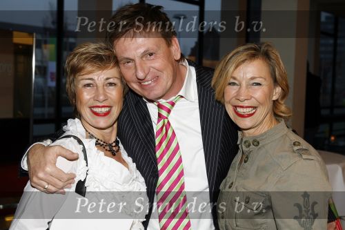 Tilburg 28 januari 2007
Premiere Doe maar 
Henny Huisman met zijn vrouw Lia en schoonzus
Peter Smulders bv