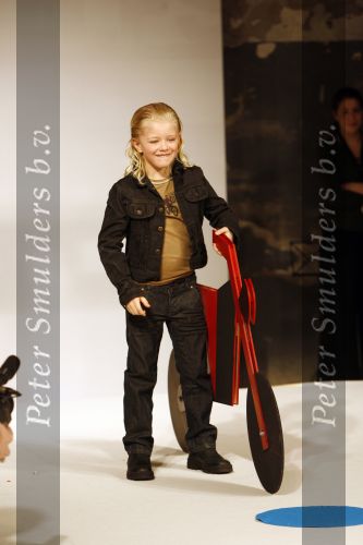 Amsterdam 27 januari 2007
Modeshow Imps&Elfs bij fashion week.