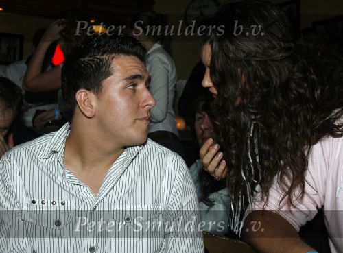 Uitgeest 17 januari 2006
Feest Henk Geels in Bobs saloon.
Jan Smit en Yolanthe Cabau v Karsbergen en zusje jan smit
