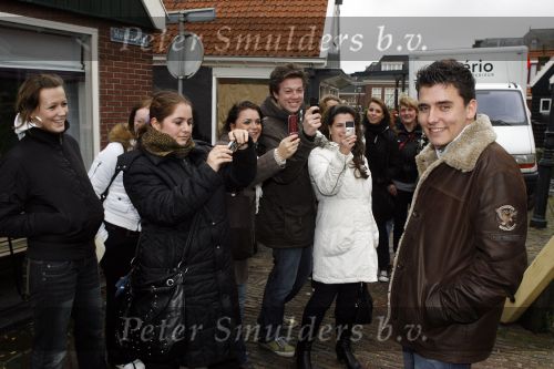 Volendam 18 januari 2007
Jan Smit tijdens storm in Volendam.