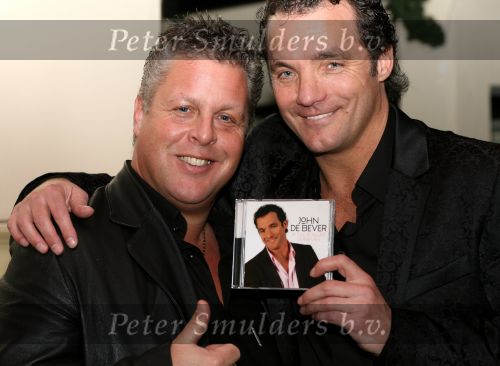 Rosmalen, 1 Januari 2007
John de Bever bij uitreiking van nieuwe CD van John \