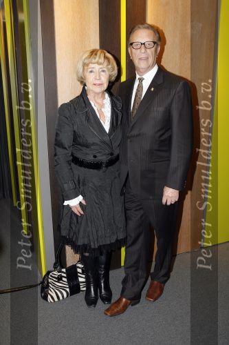 Bussum 5 februari 2007
Uitreiking gouden harpen in het spant. John de Mol sr met vrouw