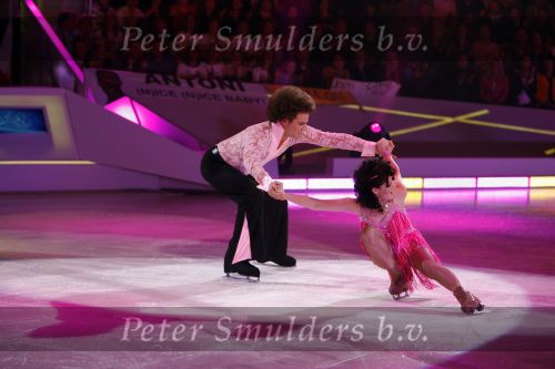 Baarn 26 januari 2006
Sterren schaatsen op het ijs van RTL in Baarn met Martijn krabbe en John Williams.
Joris Putman