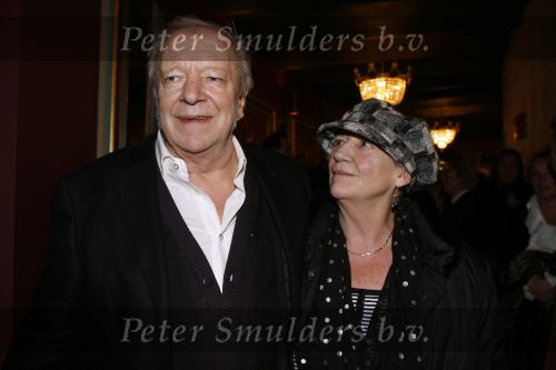 Amsterdam 20 januari 2007
Andre v Duin krijgt de Toon Hermans ouvre award in Carre. Ramses Shaffy en Kitty Courbois