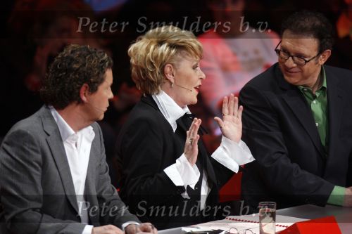 Hilversum 3 februari 2007
Opnames X factor in studio 22. 
Henk temming en Marianne v Wijnkoop en Henkjan Smits