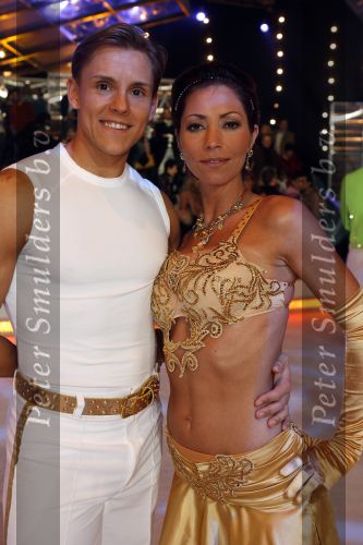 Baarn 26 januari 2006
Sterren schaatsen op het ijs van RTL in Baarn met Martijn krabbe en John Williams.
Marielle Bastiaansen met danspartner en porno acteur.