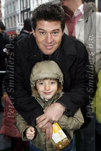 Amsterdam 21 januari 2007
Premiere Arthur in Tuschinski. Martijn Krabbe met zoon Bickel