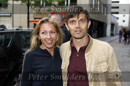 Amsterdam 20 mei 2006
Phillip Cocu met zijn vrouw