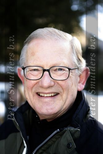Bad Gastein 13 januari 2007
Pieter v Vollenhoven en Prinses Margriet op vakantie met Prins Maurits Prinses Marilene Prinses Anna Prins Lucas Prins Bernhard jr Prinses Annete Prinses Isablle Prins Sam Prins Pieter Christiaan Prinses Anita Prins Floris en Prinses Aimee vanwege hun 40 jarig huwelijk.