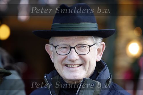 Bad Gastein 13 januari 2007
Pieter v Vollenhoven en Prinses Margriet op vakantie met Prins Maurits Prinses Marilene Prinses Anna Prins Lucas Prins Bernhard jr Prinses Annete Prinses Isablle Prins Sam Prins Pieter Christiaan Prinses Anita Prins Floris en Prinses Aimee vanwege hun 40 jarig huwelijk.