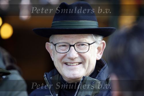 Bad Gastein 13 januari 2007
Pieter v Vollenhoven en Prinses Margriet op vakantie met Prins Maurits Prinses Marilene Prinses Anna Prins Lucas Prins Bernhard jr Prinses Annete Prinses Isablle Prins Sam Prins Pieter Christiaan Prinses Anita Prins Floris en Prinses Aimee vanwege hun 40 jarig huwelijk.