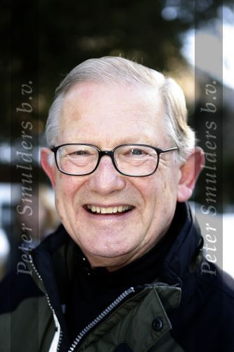 Bad Gastein 13 januari 2007
Pieter v Vollenhoven en Prinses Margriet op vakantie met Prins Maurits Prinses Marilene Prinses Anna Prins Lucas Prins Bernhard jr Prinses Annete Prinses Isablle Prins Sam Prins Pieter Christiaan Prinses Anita Prins Floris en Prinses Aimee vanwege hun 40 jarig huwelijk.