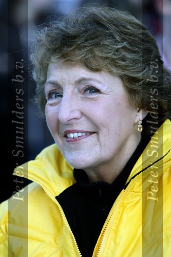 Bad Gastein 13 januari 2007
Pieter v Vollenhoven en Prinses Margriet op vakantie met Prins Maurits Prinses Marilene Prinses Anna Prins Lucas Prins Bernhard jr Prinses Annete Prinses Isablle Prins Sam Prins Pieter Christiaan Prinses Anita Prins Floris en Prinses Aimee vanwege hun 40 jarig huwelijk.