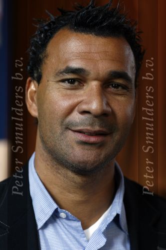 Amsterdam 23 januari 2007
Ruud Gullit bij presentatie boek postcodeloterij.