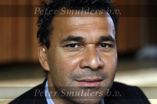 Amsterdam 23 januari 2007
Ruud Gullit bij presentatie boek postcodeloterij.
